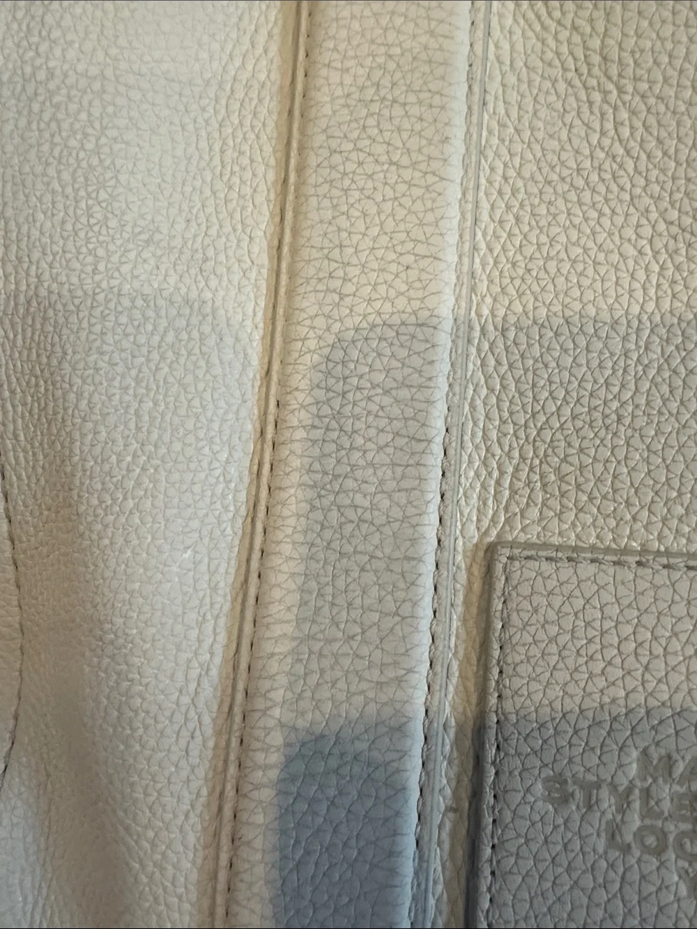 Marc Jacobs Pebbled Leather Tote in Off-White - Picture 9 of 12